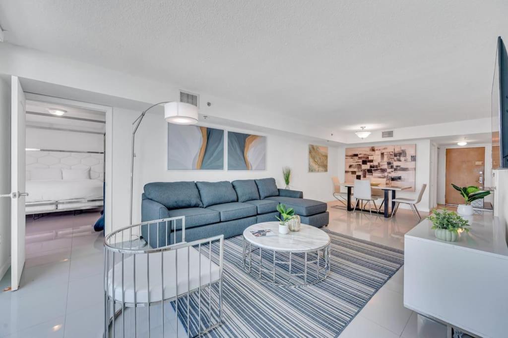 Luxurious Private Unit With Parking Daire Miami Dış mekan fotoğraf